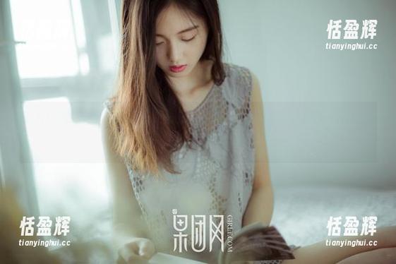 GIRLT果团网 - 裴希西，不止于粉色，这套最新的套图也有些看点，只是我还没搞懂。
