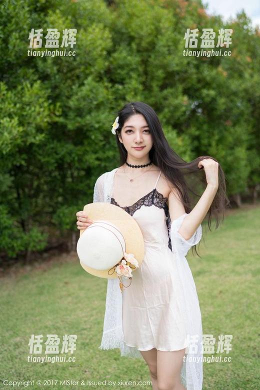 MiStar魅妍社 - 黑色不是无聊，娜露Selena的照片合集挑战你的认知