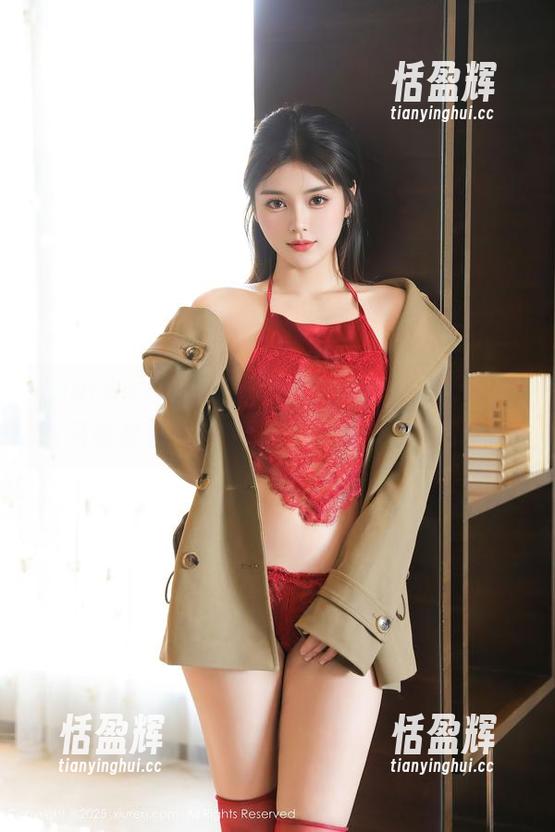 Xiuren秀人网 - 徐莉芝Botty：谁说白色只能是雪天？套图和写真里找点色彩！