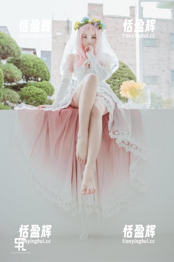 Yuna(윤아)和她的修女写真集，全新资源等你来发掘！