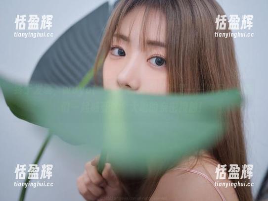 终于发现，wuyo(우요)的最新图册就是——裸足！让我们一起感受这个大地的亲密接触！