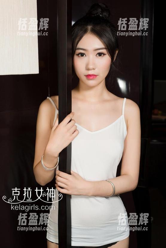 克拉女神 - 窝里面的静宜：教室写真和那点小心思