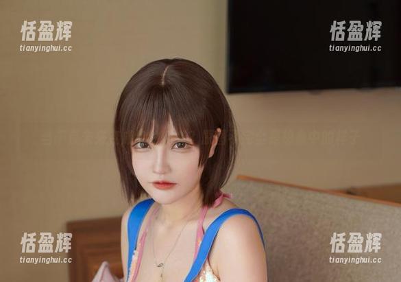 千夜未来 当千夜未来变成您的秘书?原图不完全是想象中的样子