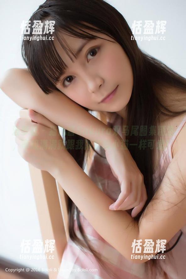 波萝社-猫九酱Sakura 波萝社 - 猫九酱Sakura双马尾图集精选,等级满满就跟我隔壁的小猫一样可爱!