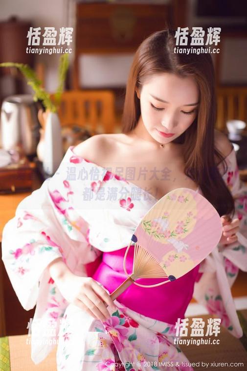 爱蜜社 - 温心怡裸足图片大全，走到哪里都是满分腿长！