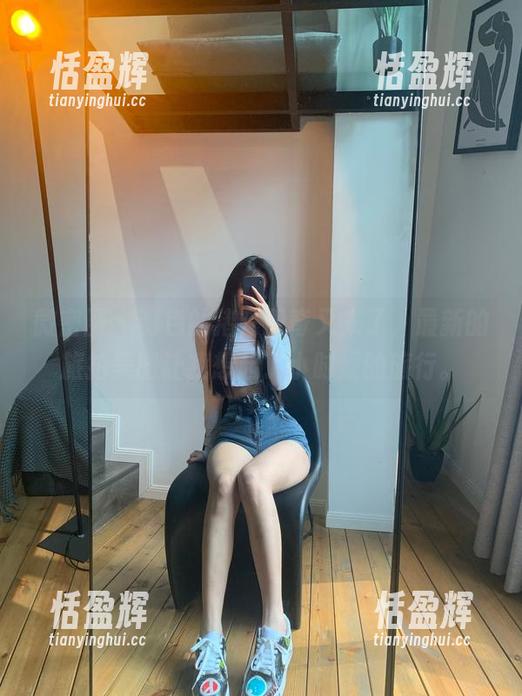 微密圈 - 粉色的猪陈佩奇又来了，最新的旅拍美图让我想起了小时候的旅行。