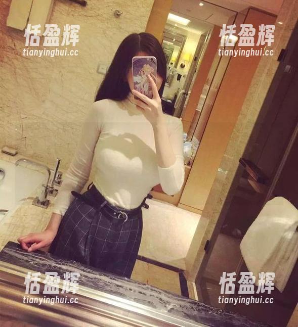 微密圈 - 紫色哒豚豚最新拼出的“御姐”范，哎呀，我这是怎么回事，突然想到了喝酒后的疯狂，天。