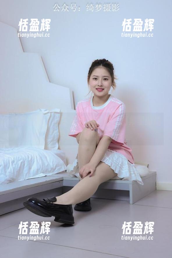 绮梦摄影 - 小宇的旗袍私房，图集里的细节像是打翻的调色板