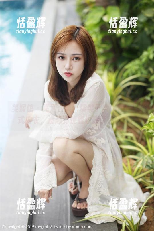 美媛馆 - 高清合集：糯美子Mini的三点式内衣，没想到优雅也能带点俏皮。