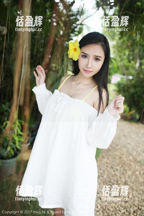美媛馆 - 糯美子Mini的新姿势：从图册中溢出来的性感写真，超有趣！