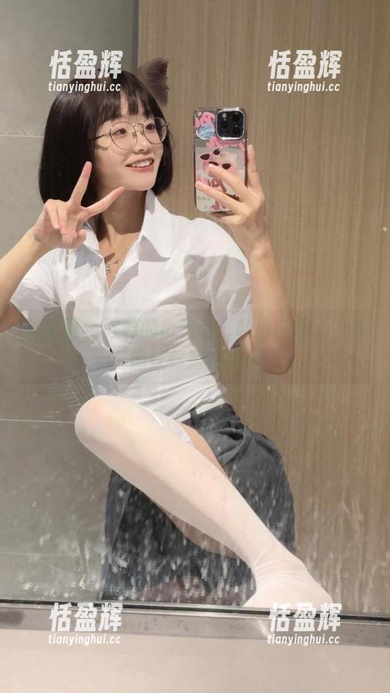 胜利的小生活 微密圈 - 胜利的小生活:私拍白色,一张图让你脑洞大开