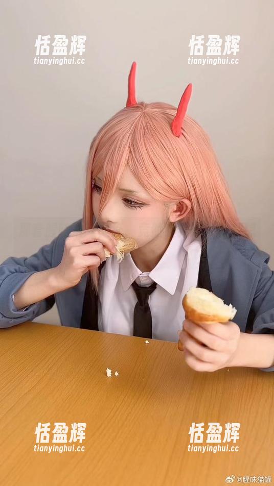 腥味猫罐 那套腥味猫罐壁纸,竟然让我的灵魂都想脱离人体