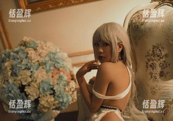 蓝小沂KiKi 蓝小沂KiKi的玉藻前cos图集,一种看得见的‘不正经’!