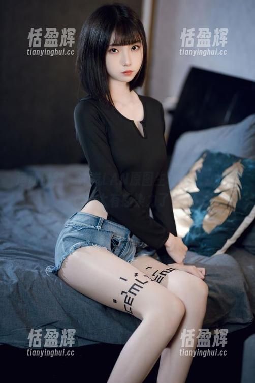 运动时刻，许岚LAN原图生动再现，她的cos太有感染力了！