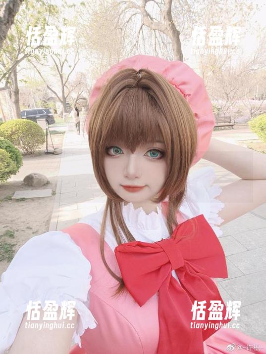 下载直击许枳的美脚写真集，能带你认识新的鞋子吗？