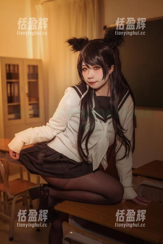 福利点滴，贞子蜜桃的娜露梅亚礼服原图，从不走心。
