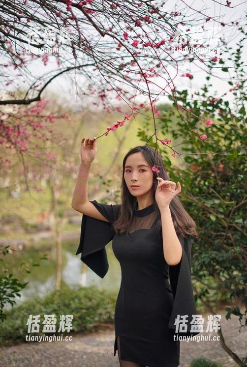 辣妈女神 微密圈 - 不怕黑,辣妈女神的美图照样高清,快进来VIP会员专属!