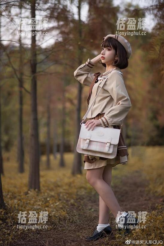这私拍过于撩人，迷失人形QUQ的犬图包是谁允许她这么好？