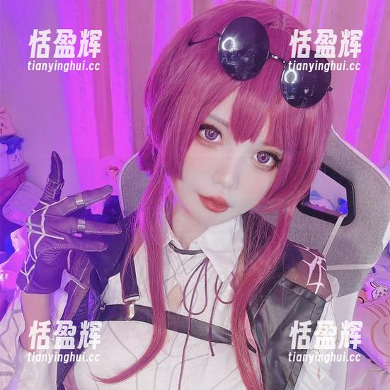 分享一下“雪猫”的花嫁风尚，错位与现实的结合……还不错吧？