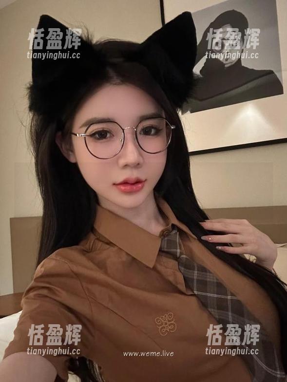 微密圈 - 最新图包！黎允熙baby再现奶牛风范，假如奶牛会自拍？