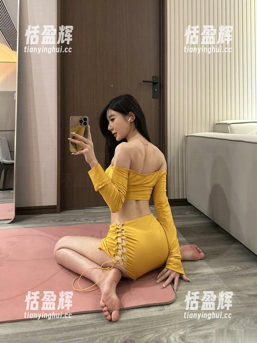 微密圈 - 黎允熙baby：抹胸丁字裤，才不是你想象的那样无圣光